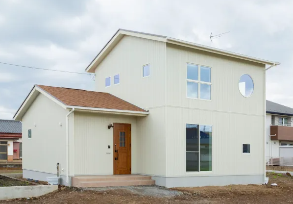 Plan D スキップフロアがある二階建てのお家