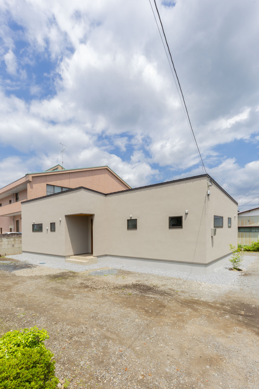 塗り壁+デザイン性【31.5坪｜平屋】鹿沼市の家
